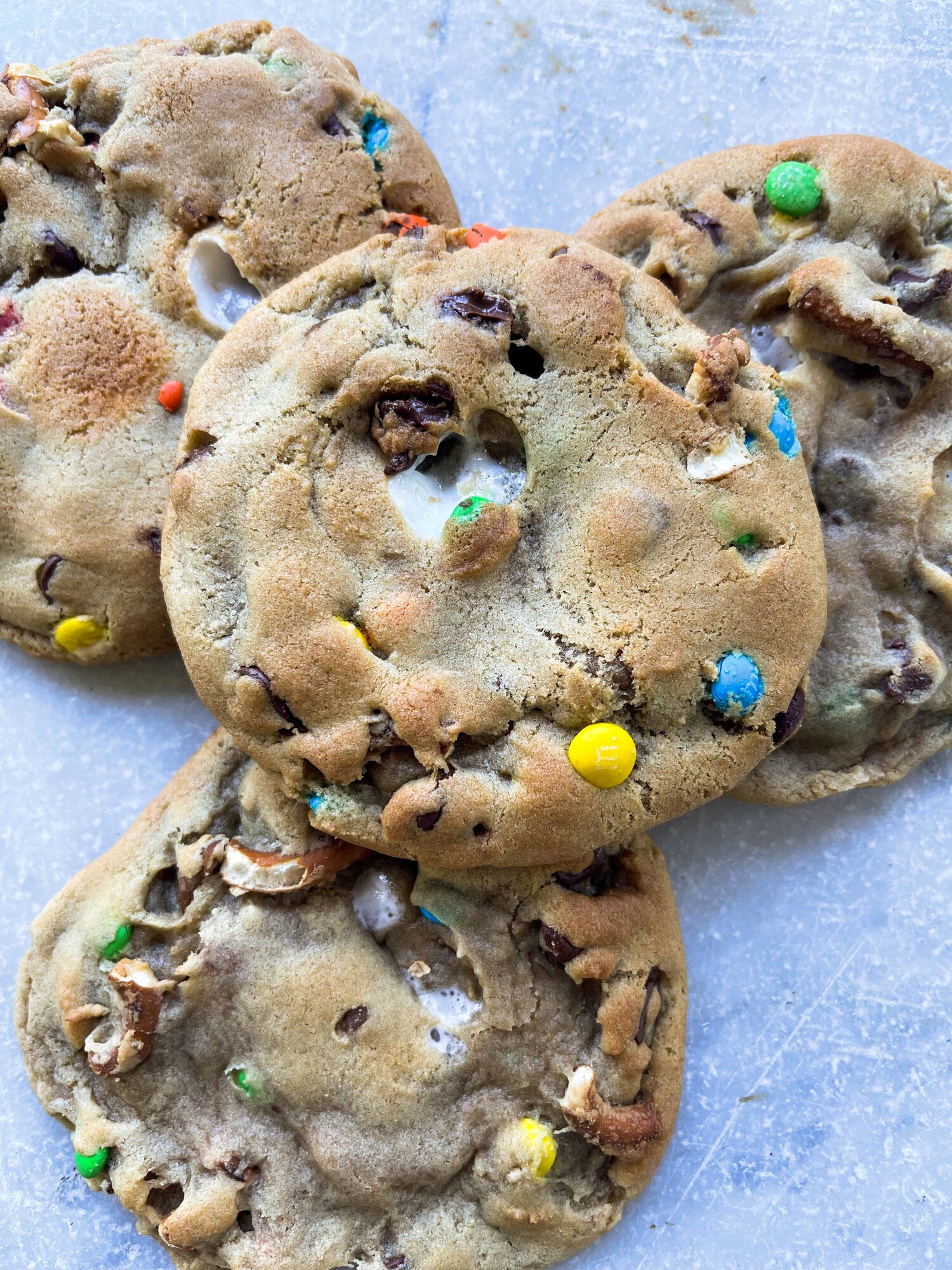 Baker's Dozen Box | Busy Lizzy's Baked Goods