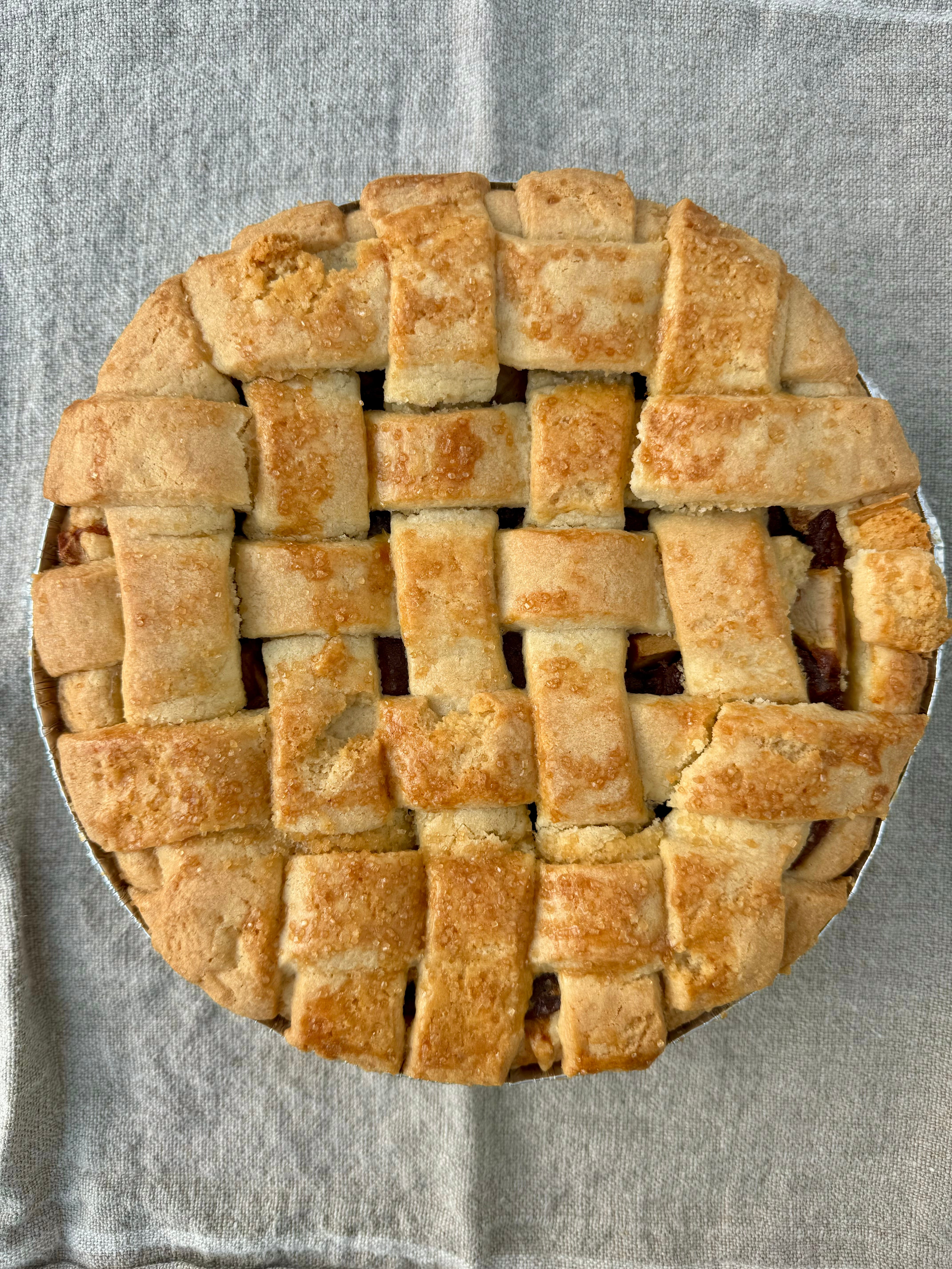 Lizzy's Shortbread Cookie Crust Pie
